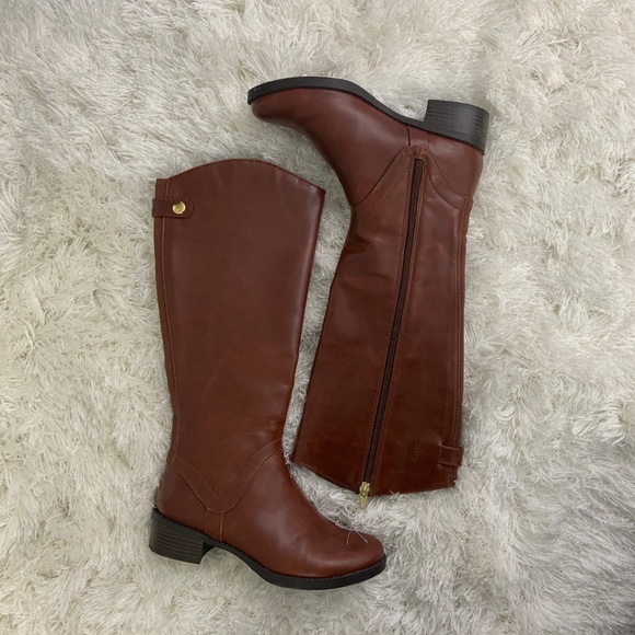 Merona Brown Zip Up Boots - Picture 2 of 5